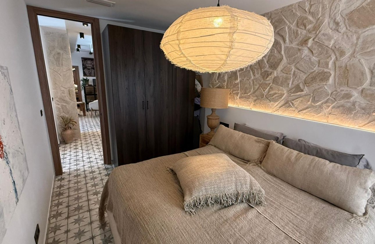 Resale - Apartment -
Torrevieja - Estacion De Autobuses