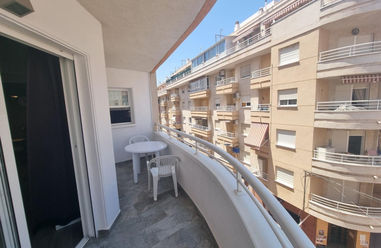 Resale - Apartment -
Torrevieja - Estacion De Autobuses