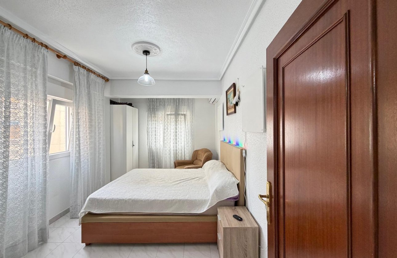 Resale - Apartment -
Torrevieja - Estacion De Autobuses