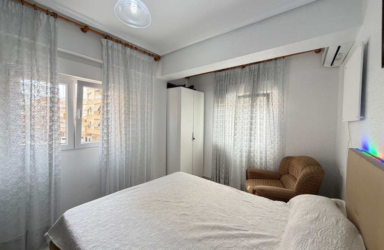 Resale - Apartment -
Torrevieja - Estacion De Autobuses