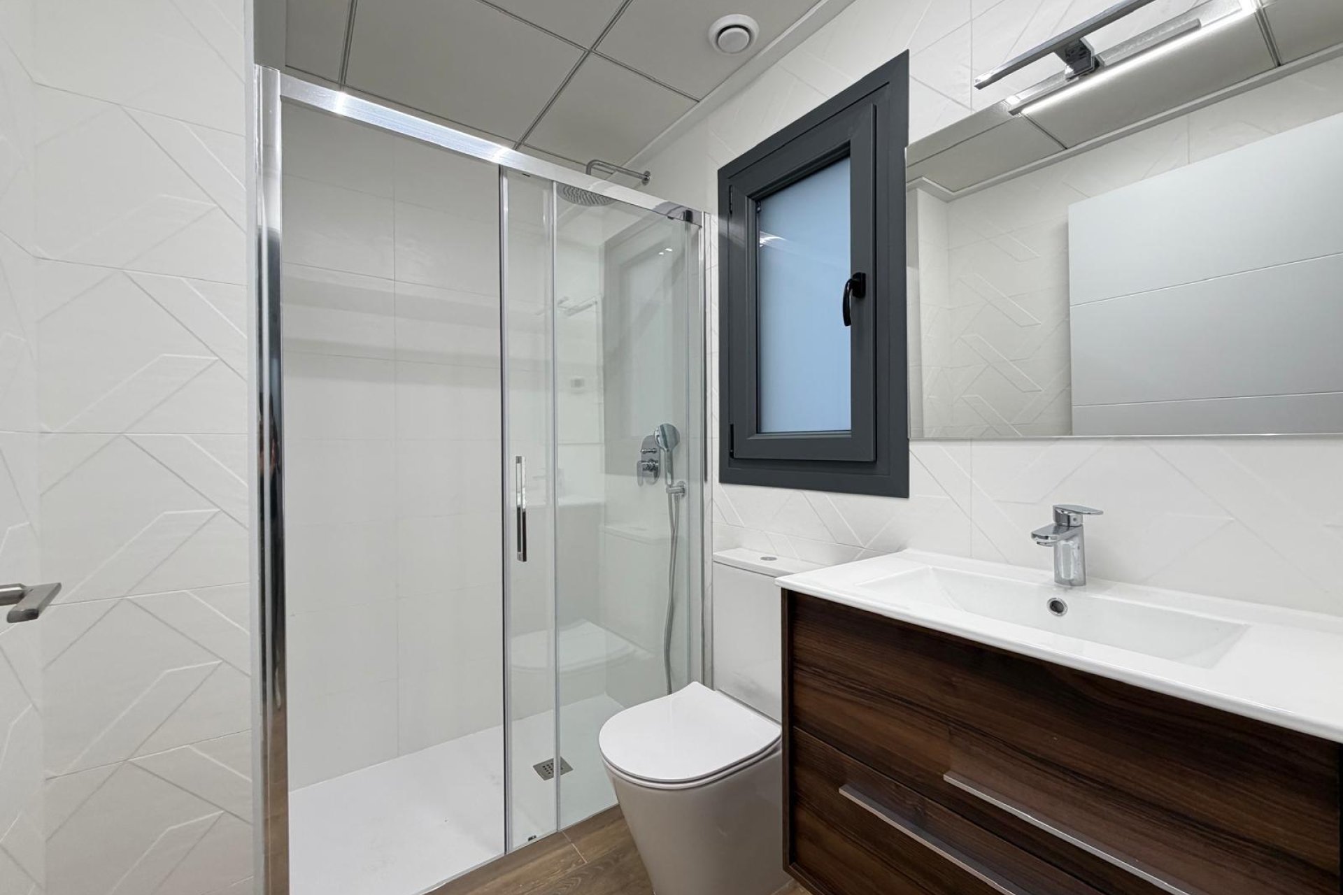 Resale - Apartment -
Torrevieja - Estacion De Autobuses