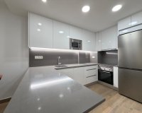 Resale - Apartment -
Torrevieja - Estacion De Autobuses