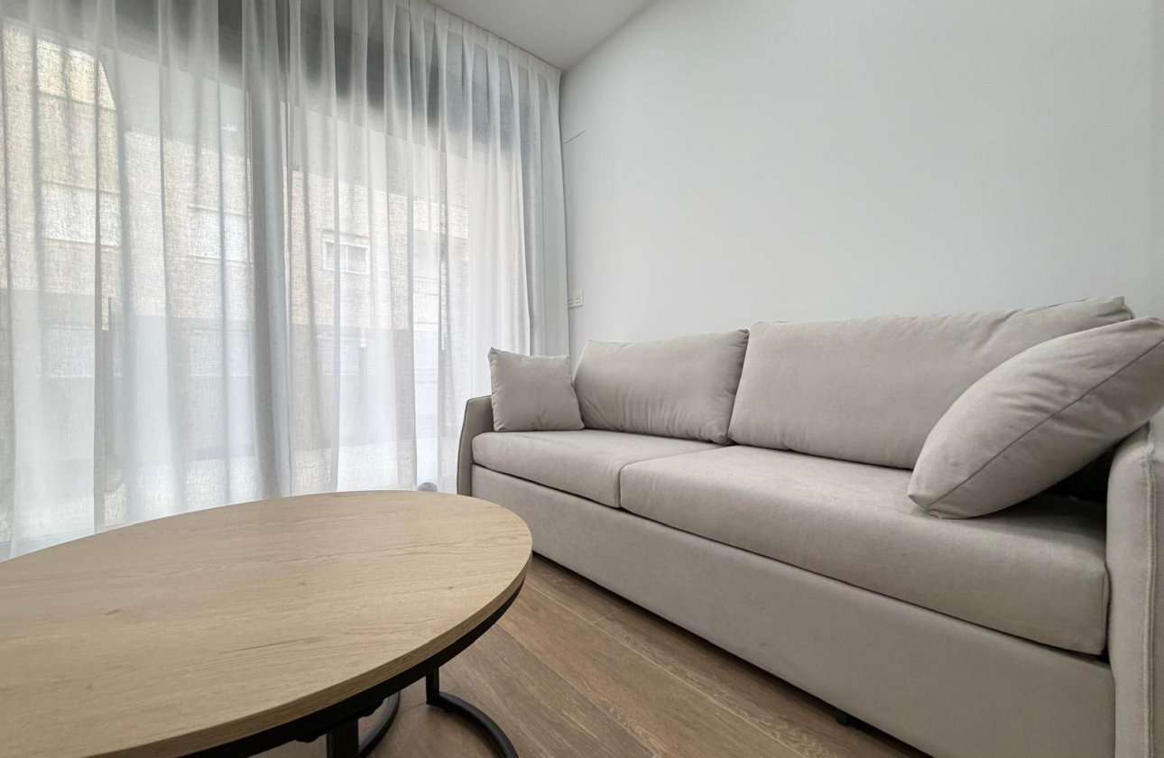 Resale - Apartment -
Torrevieja - Estacion De Autobuses
