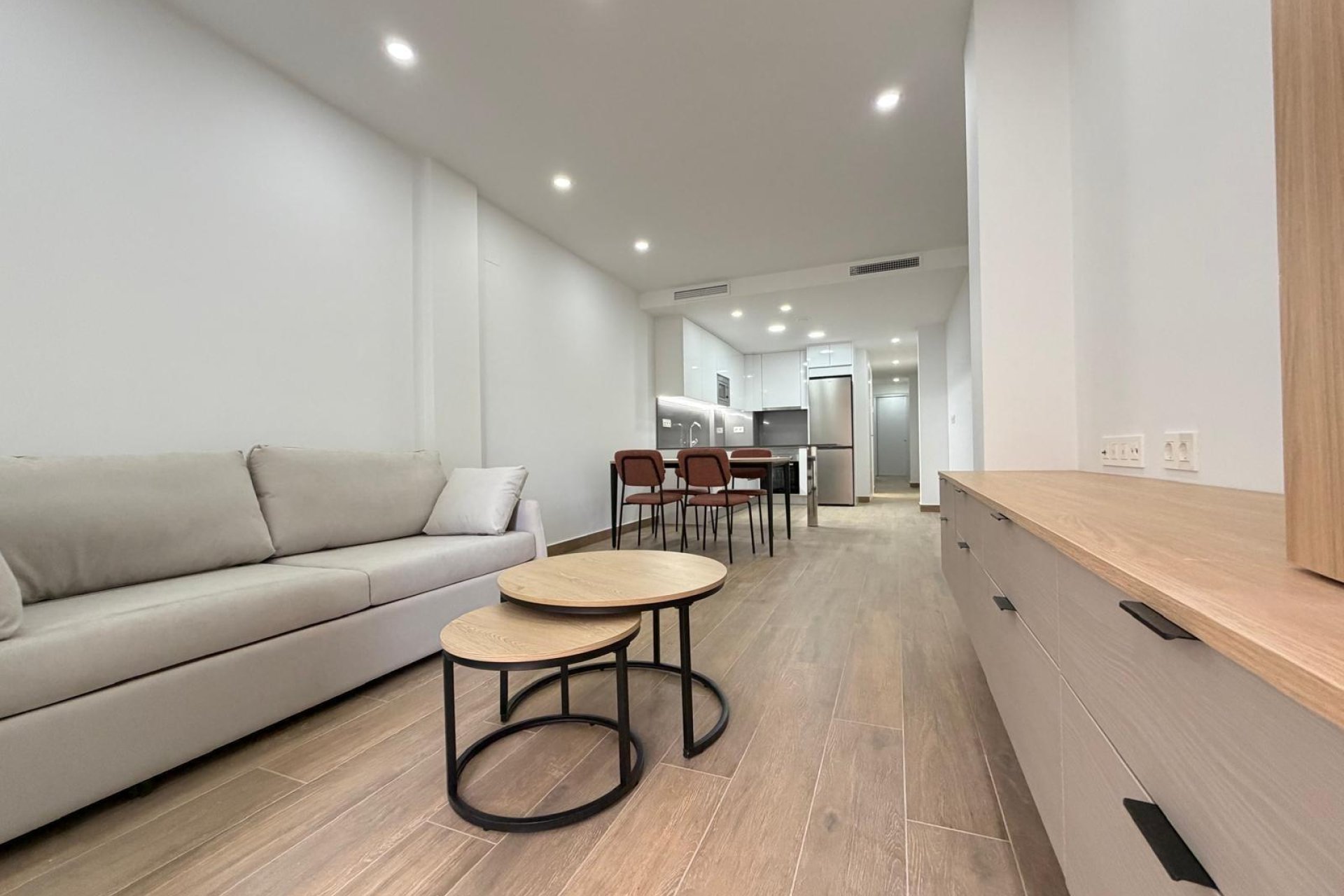 Resale - Apartment -
Torrevieja - Estacion De Autobuses