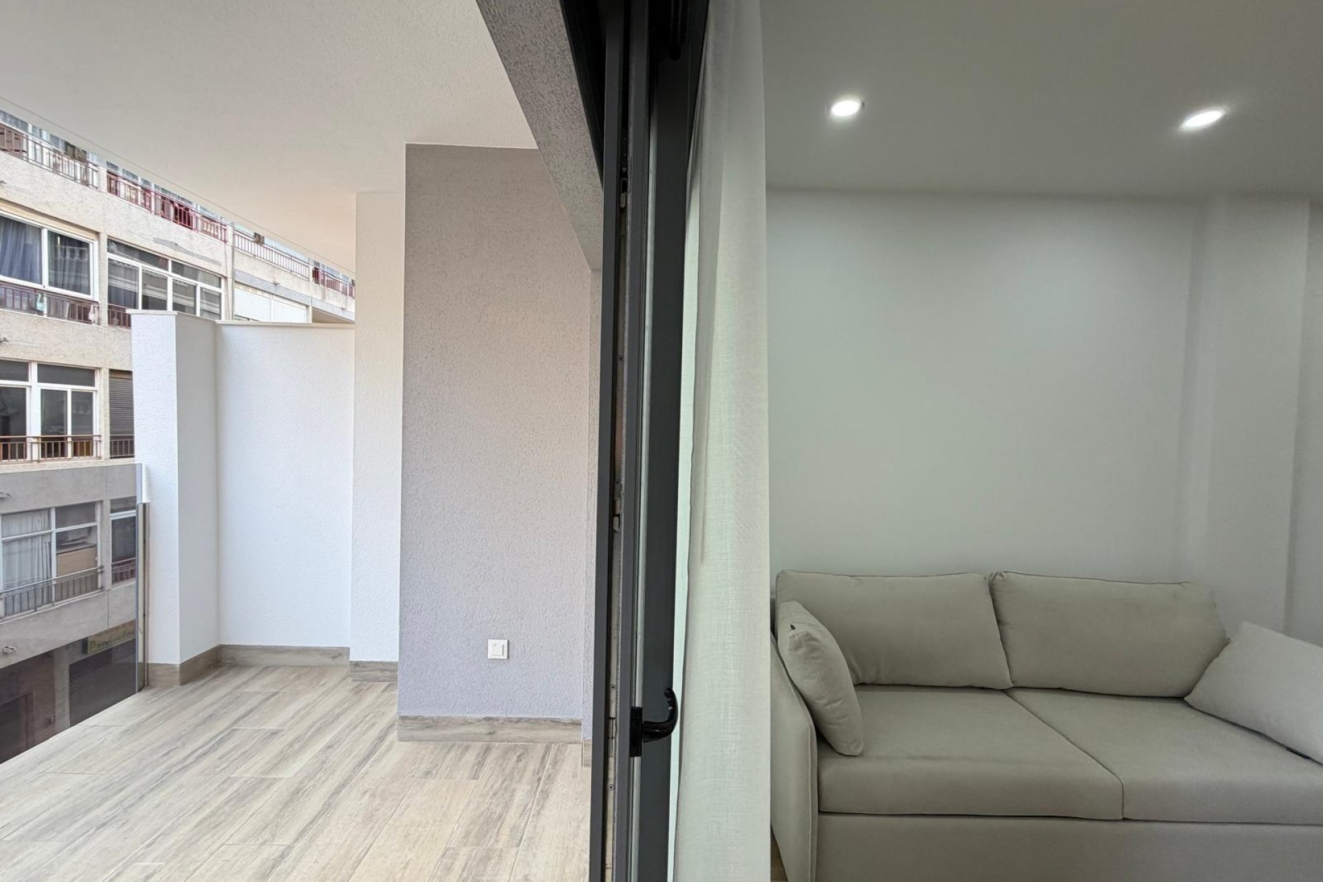 Resale - Apartment -
Torrevieja - Estacion De Autobuses
