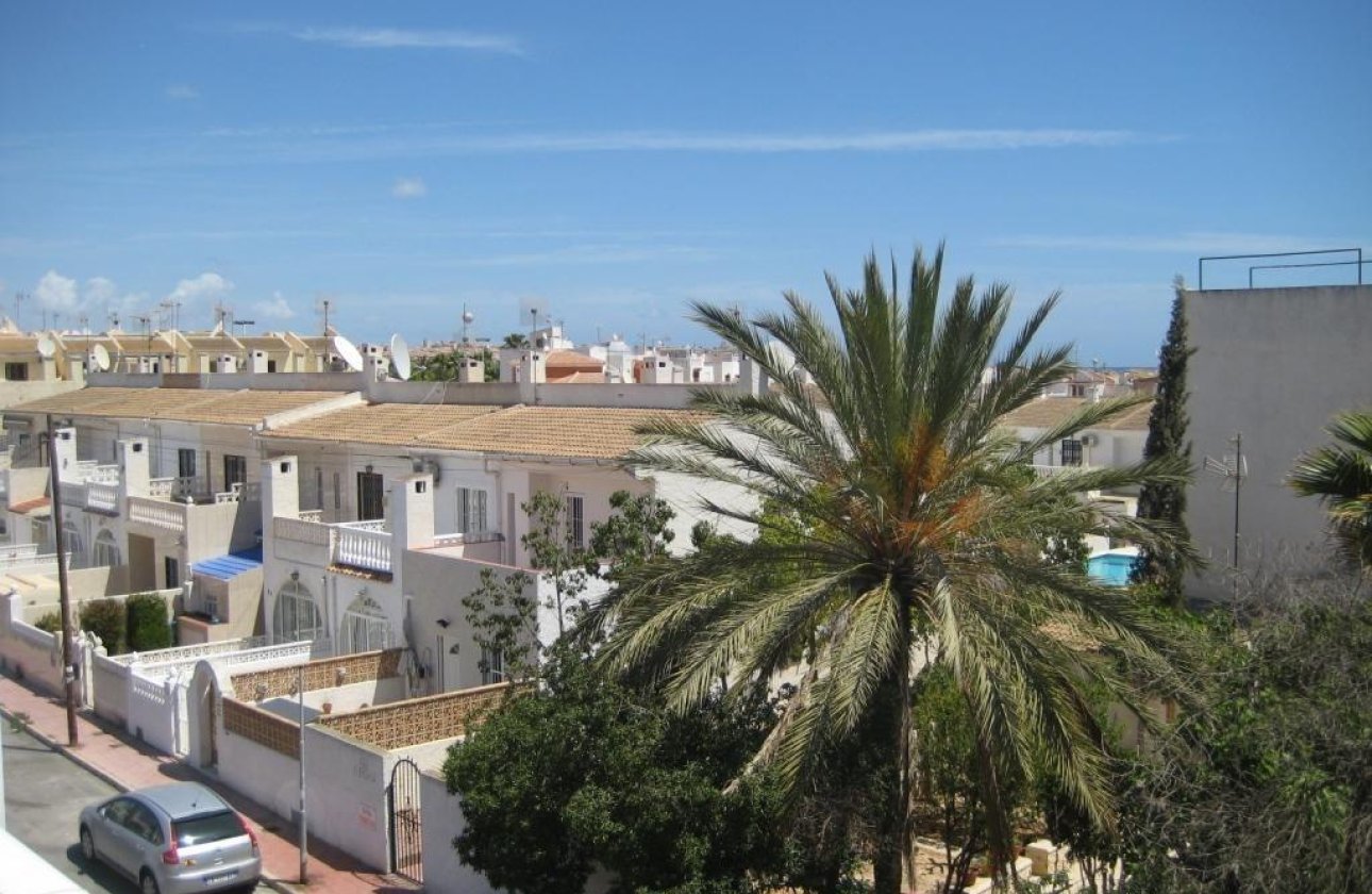 Resale - Apartment -
Torrevieja - Estacion De Autobuses