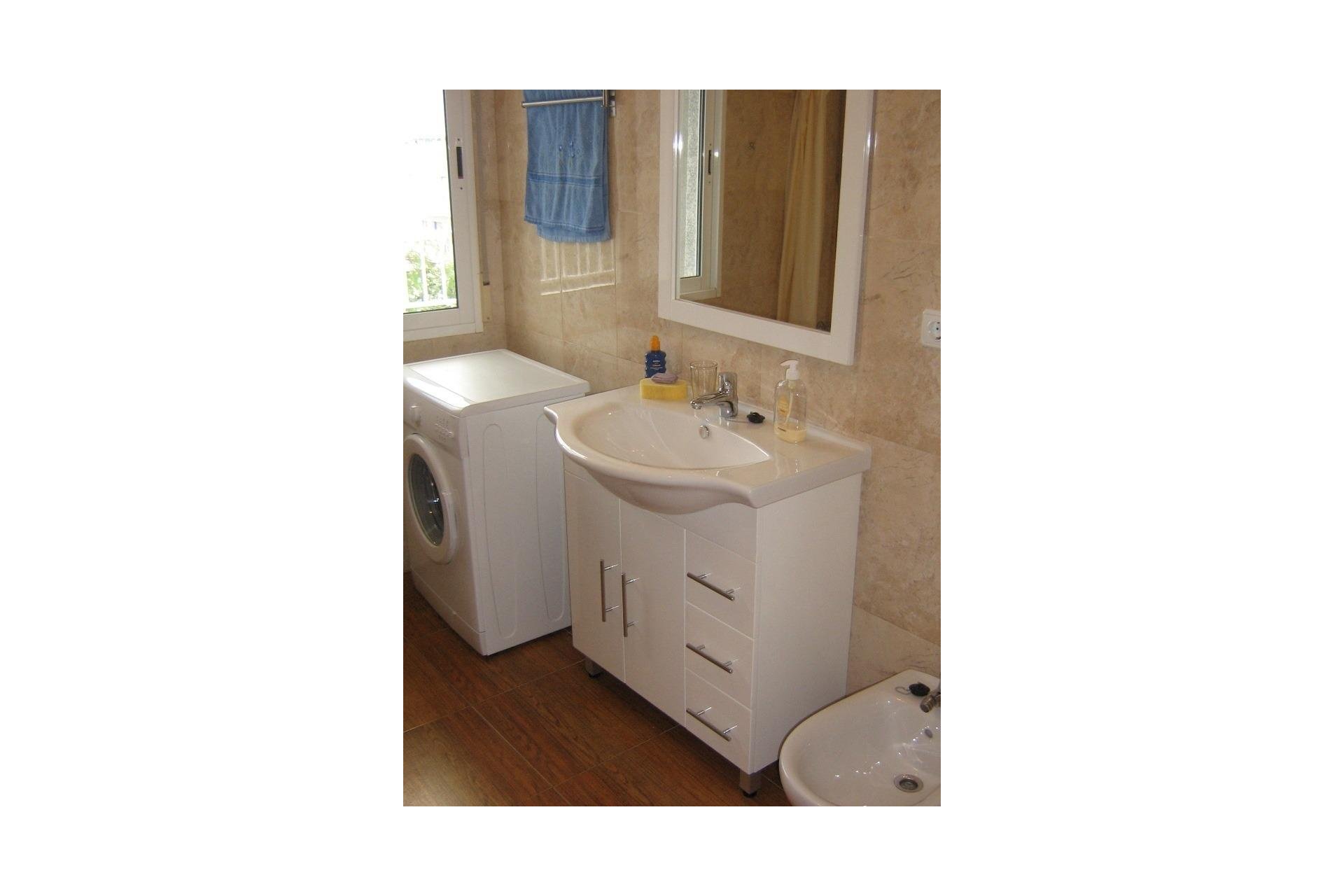 Resale - Apartment -
Torrevieja - Estacion De Autobuses