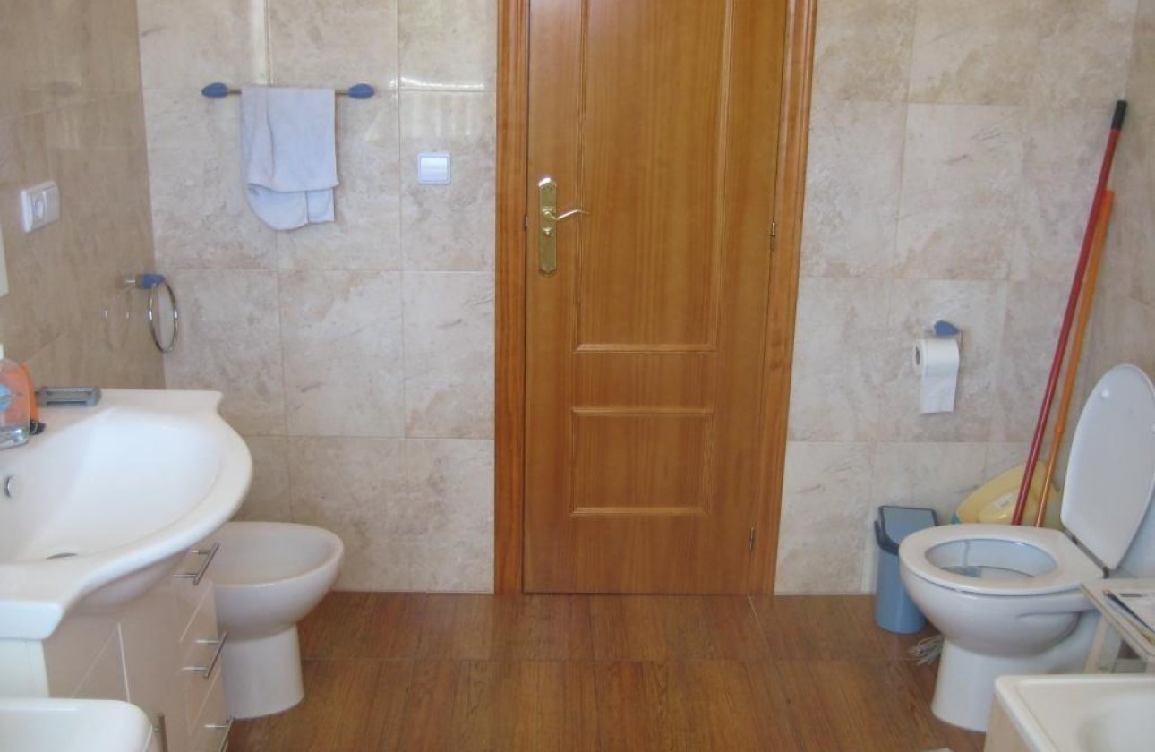 Resale - Apartment -
Torrevieja - Estacion De Autobuses