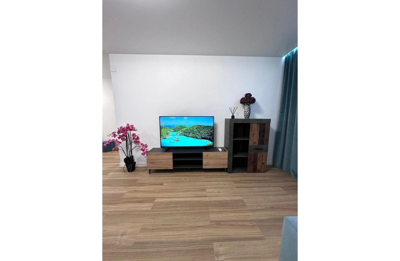 Resale - Apartment -
Torrevieja - Estacion De Autobuses