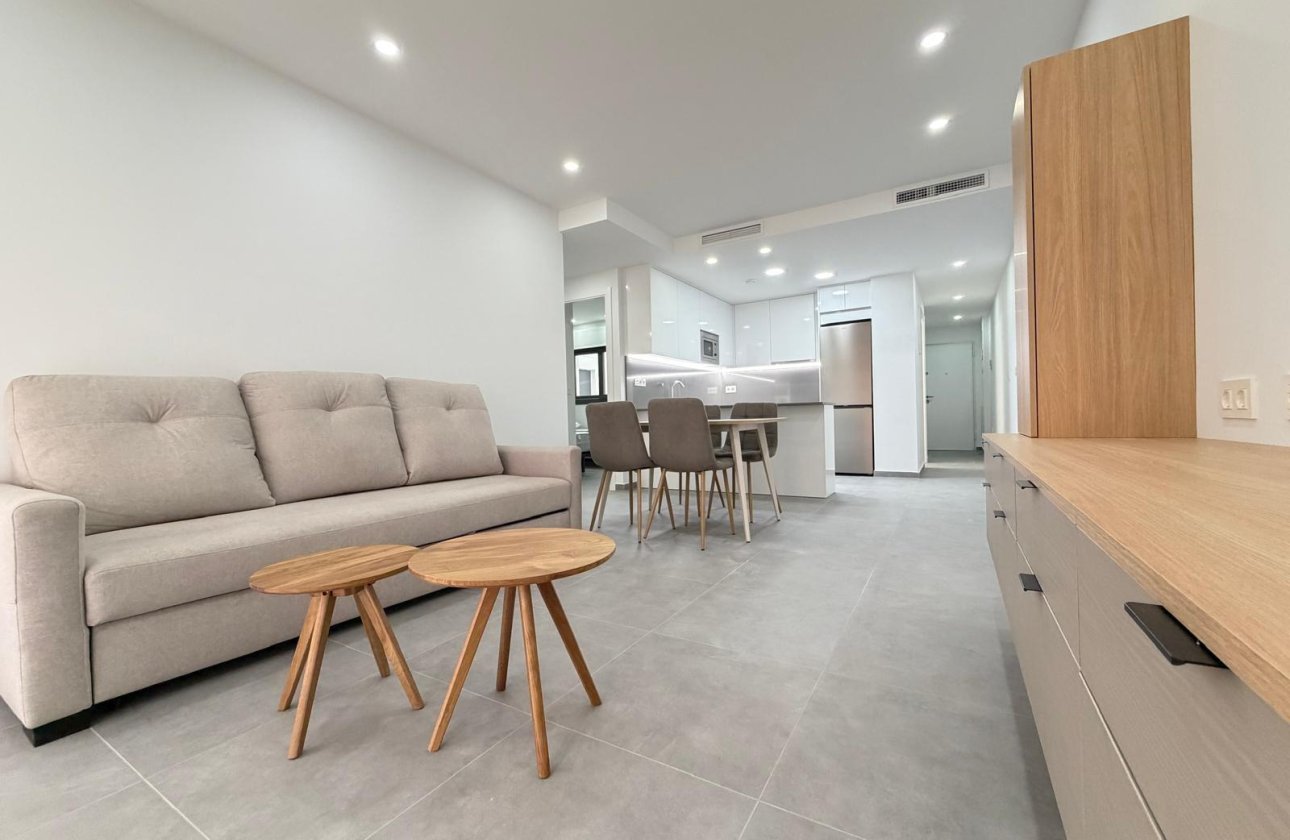 Resale - Apartment -
Torrevieja - Estacion De Autobuses