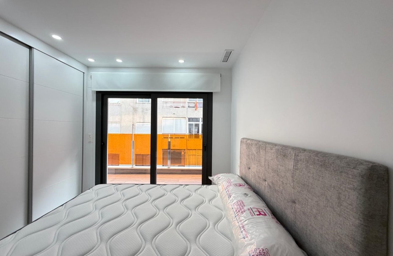 Resale - Apartment -
Torrevieja - Estacion De Autobuses