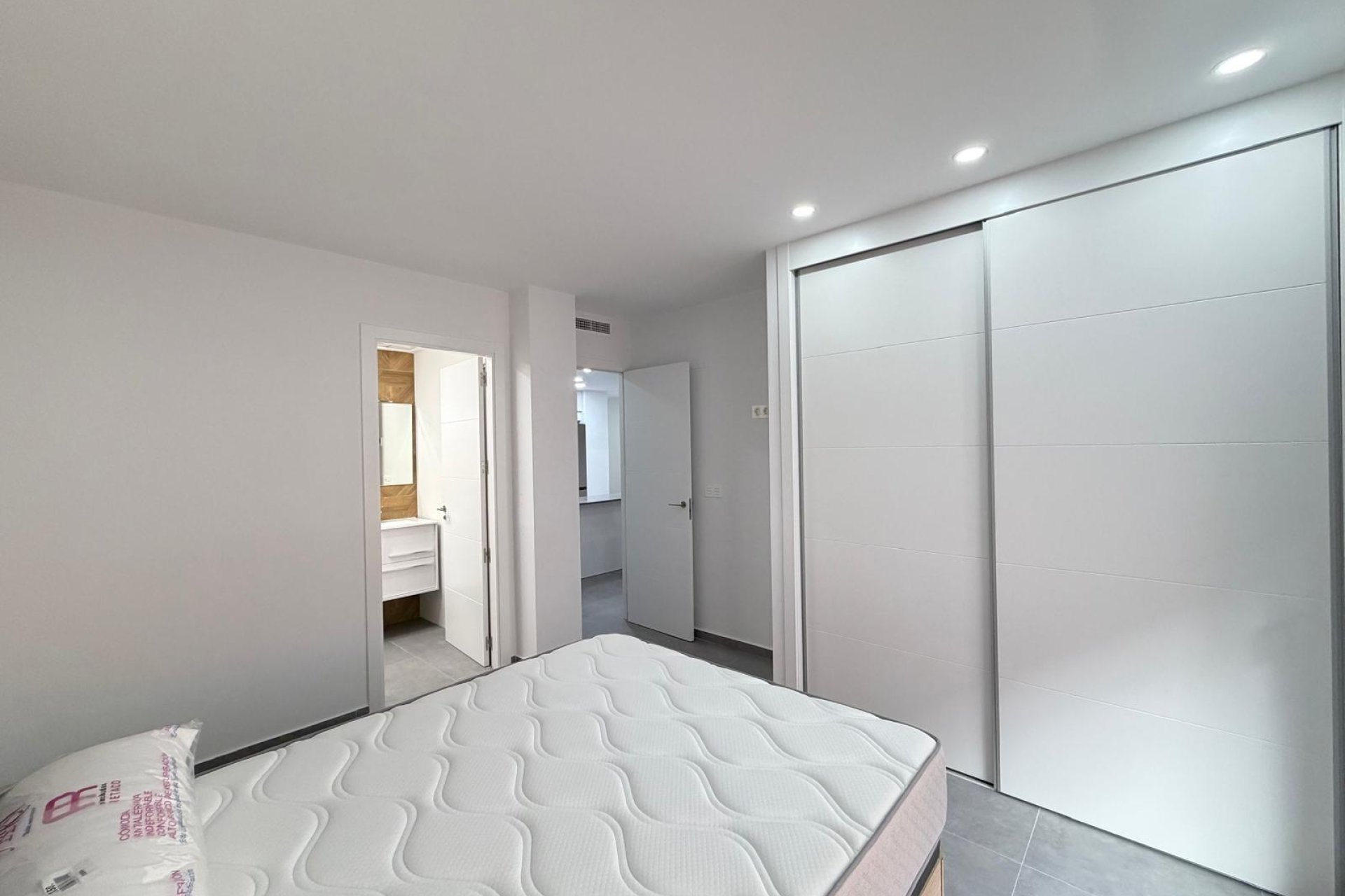 Resale - Apartment -
Torrevieja - Estacion De Autobuses