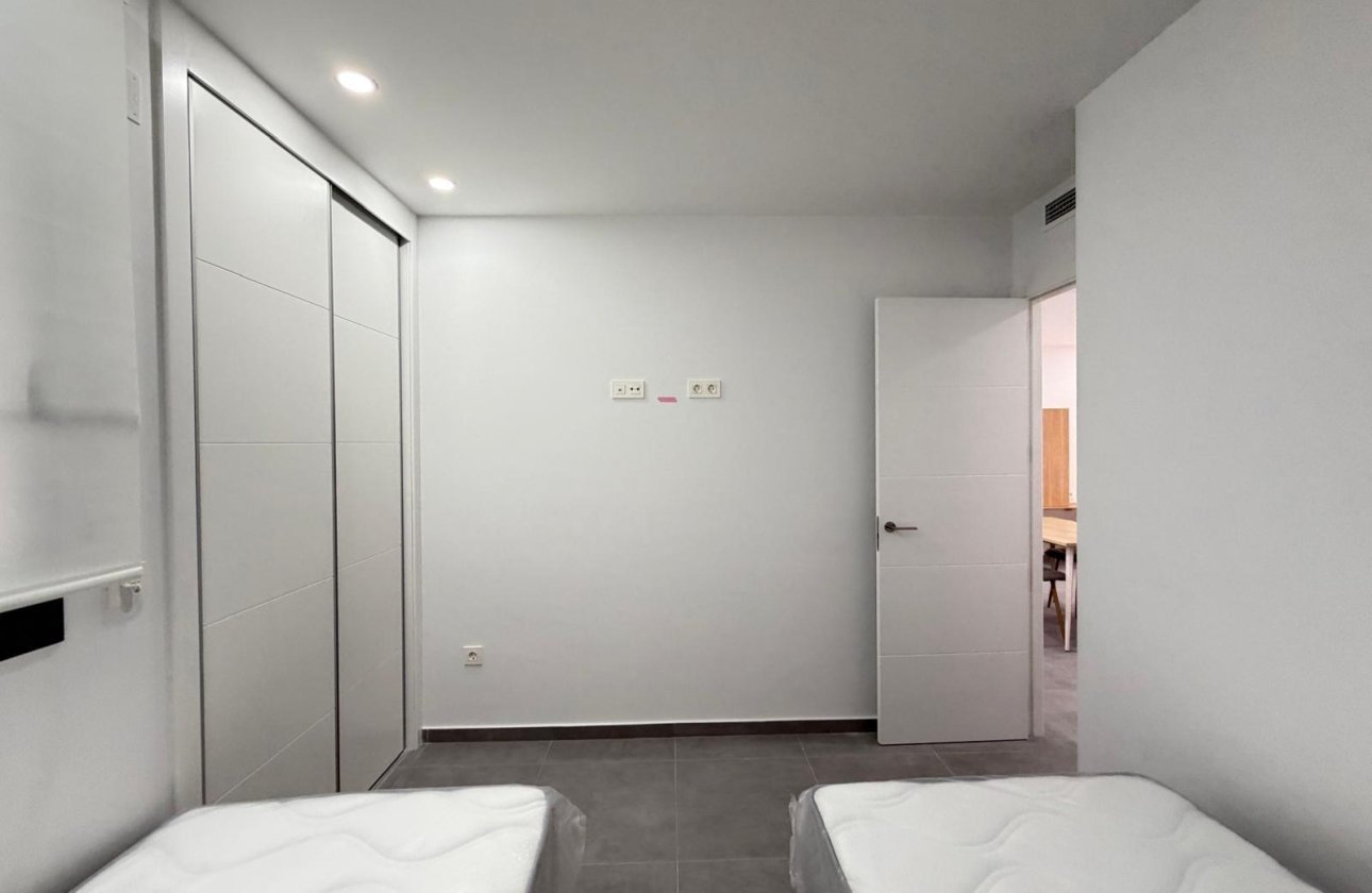 Resale - Apartment -
Torrevieja - Estacion De Autobuses