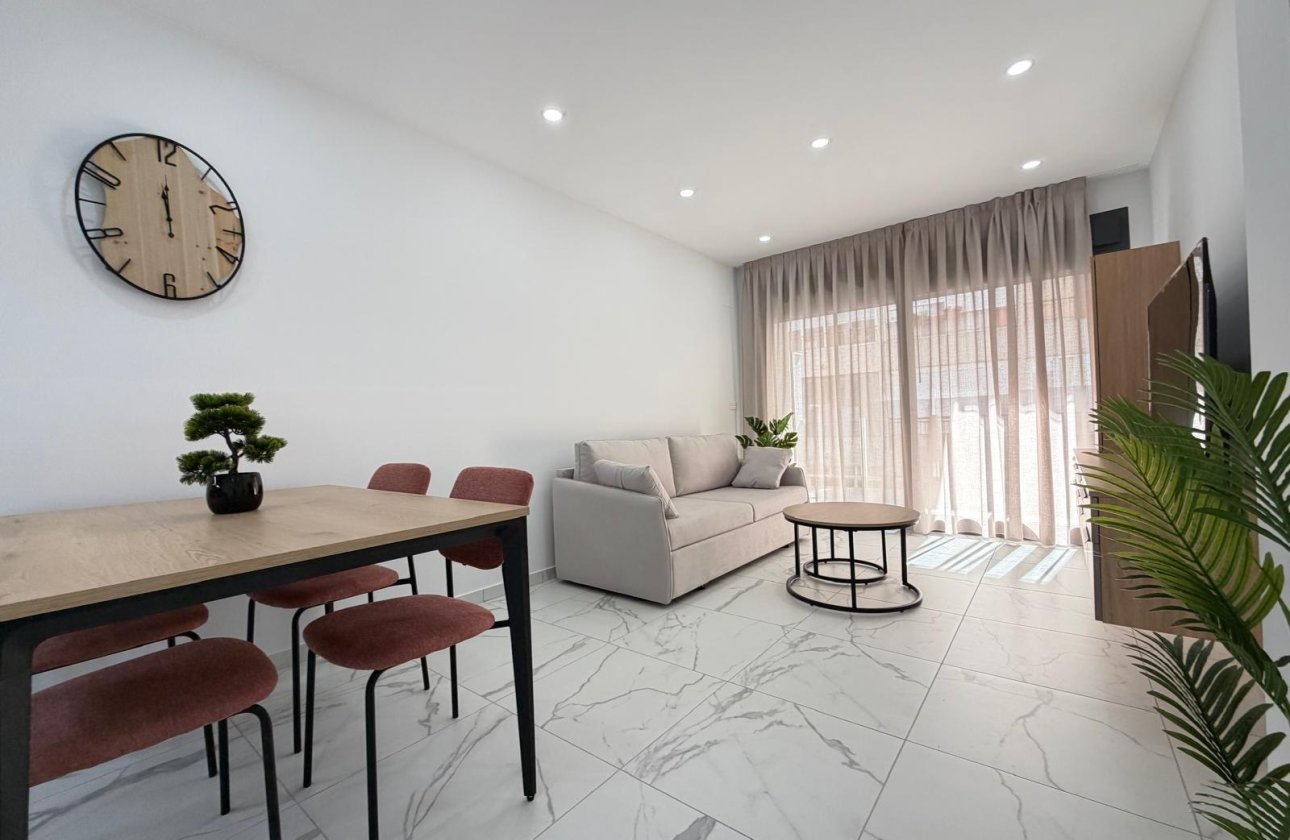 Resale - Apartment -
Torrevieja - Estacion De Autobuses