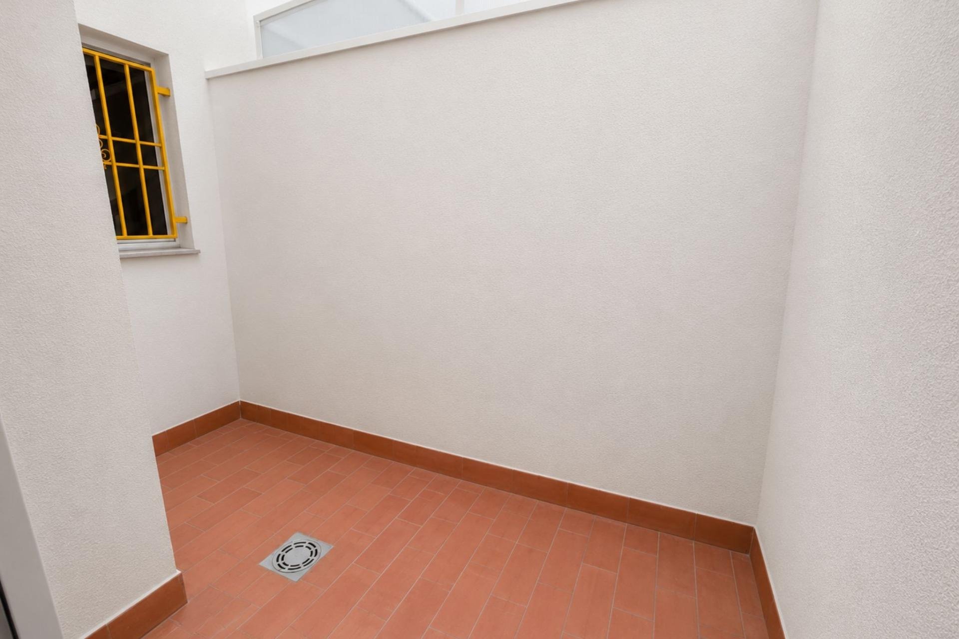 Resale - Apartment -
Torrevieja - Estacion De Autobuses