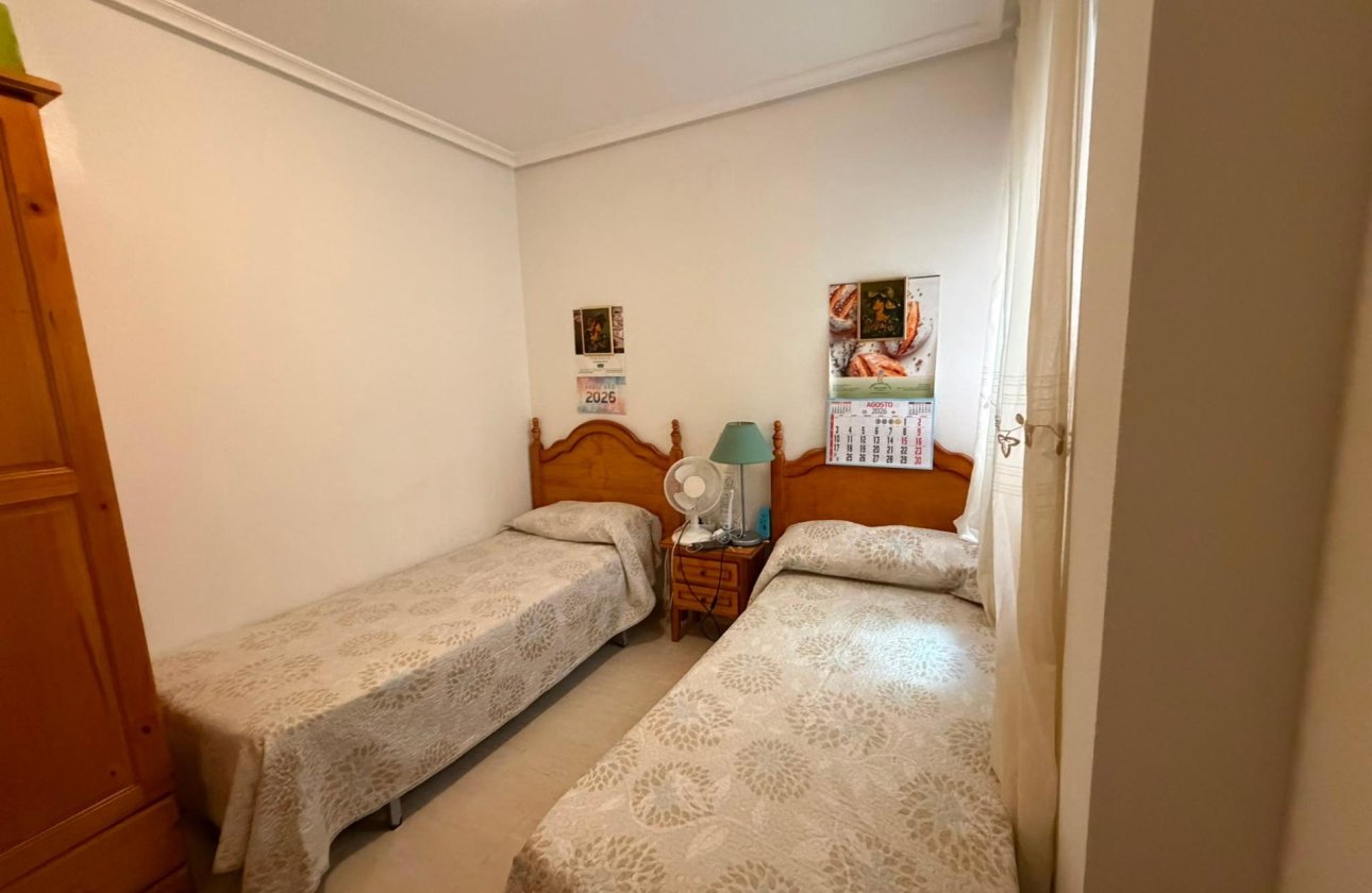 Resale - Apartment -
Torrevieja - Estacion De Autobuses