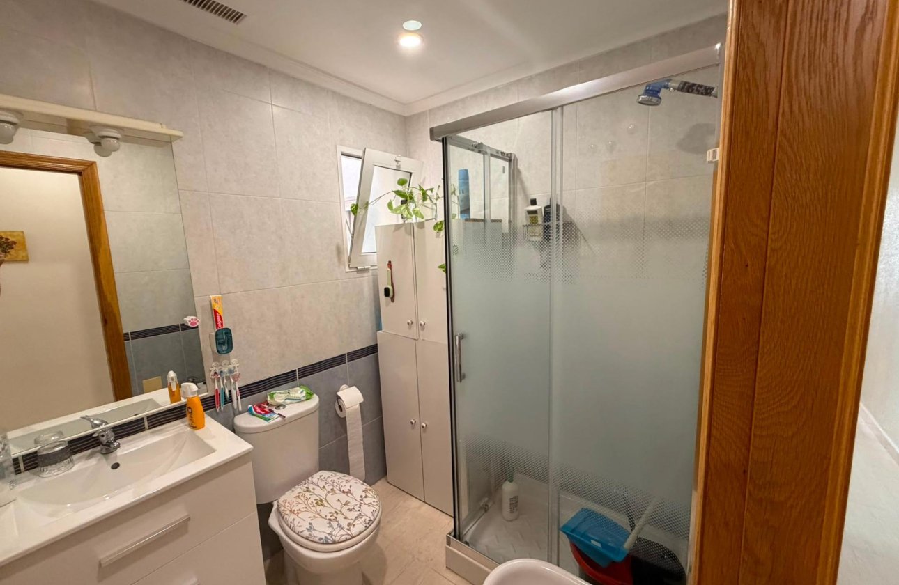 Resale - Apartment -
Torrevieja - Estacion De Autobuses