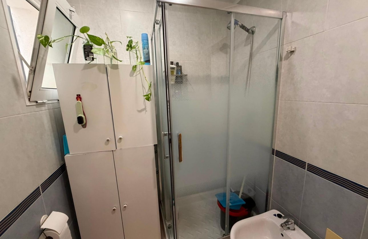 Resale - Apartment -
Torrevieja - Estacion De Autobuses