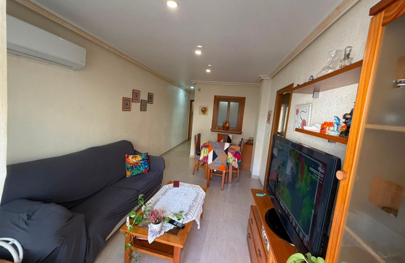 Resale - Apartment -
Torrevieja - Estacion De Autobuses