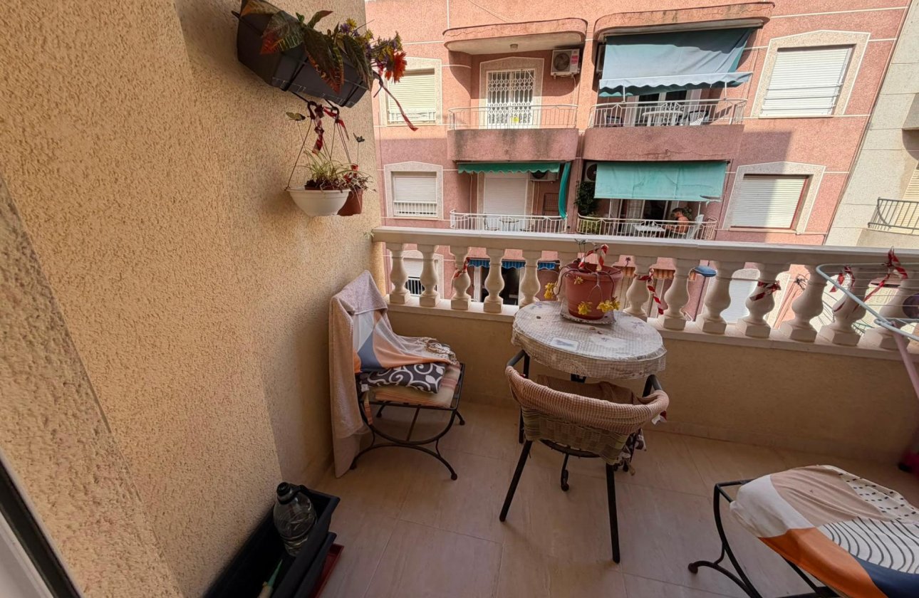 Resale - Apartment -
Torrevieja - Estacion De Autobuses