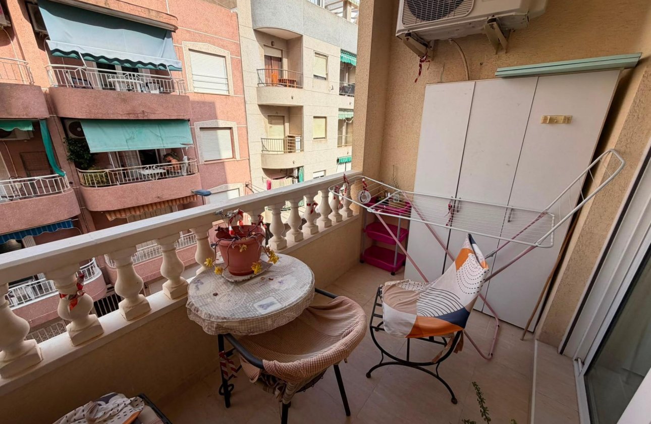 Resale - Apartment -
Torrevieja - Estacion De Autobuses