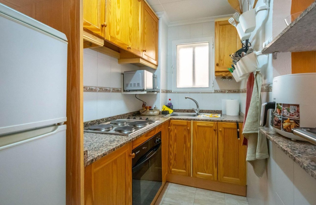 Resale - Apartment -
Torrevieja - Estacion De Autobuses