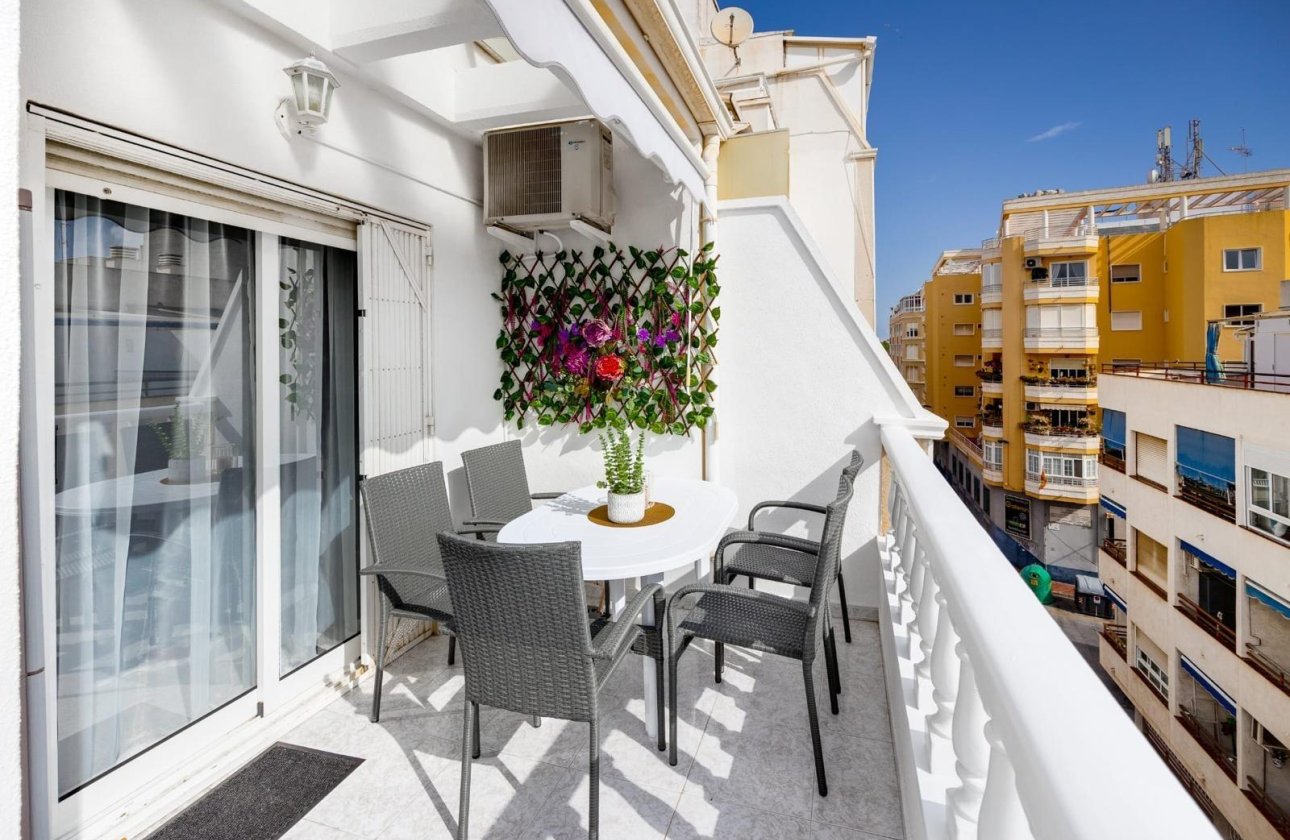 Resale - Apartment -
Torrevieja - Estacion De Autobuses
