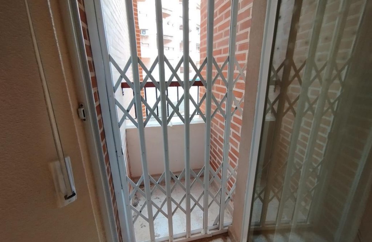 Resale - Apartment -
Torrevieja - HABANERAS PLAZA SANTA MARIA