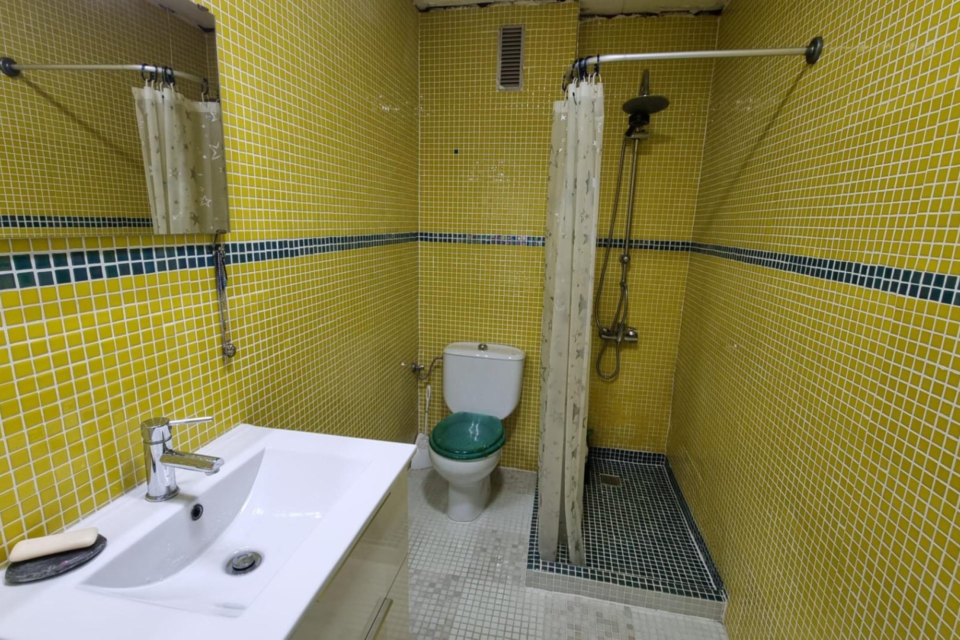 Resale - Apartment -
Torrevieja - Habaneras