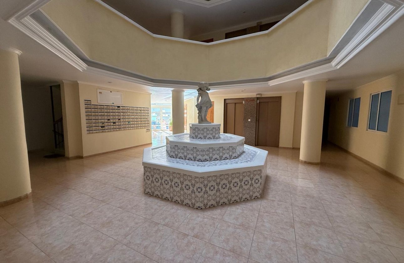 Resale - Apartment -
Torrevieja - Habaneras