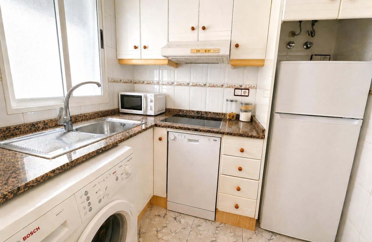 Resale - Apartment -
Torrevieja - Habaneras