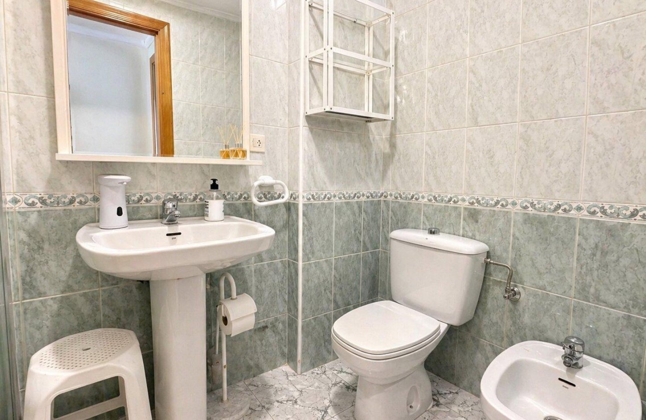 Resale - Apartment -
Torrevieja - Habaneras