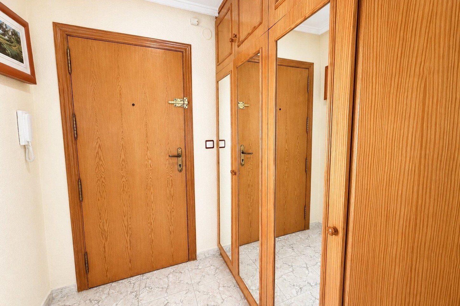 Resale - Apartment -
Torrevieja - Habaneras