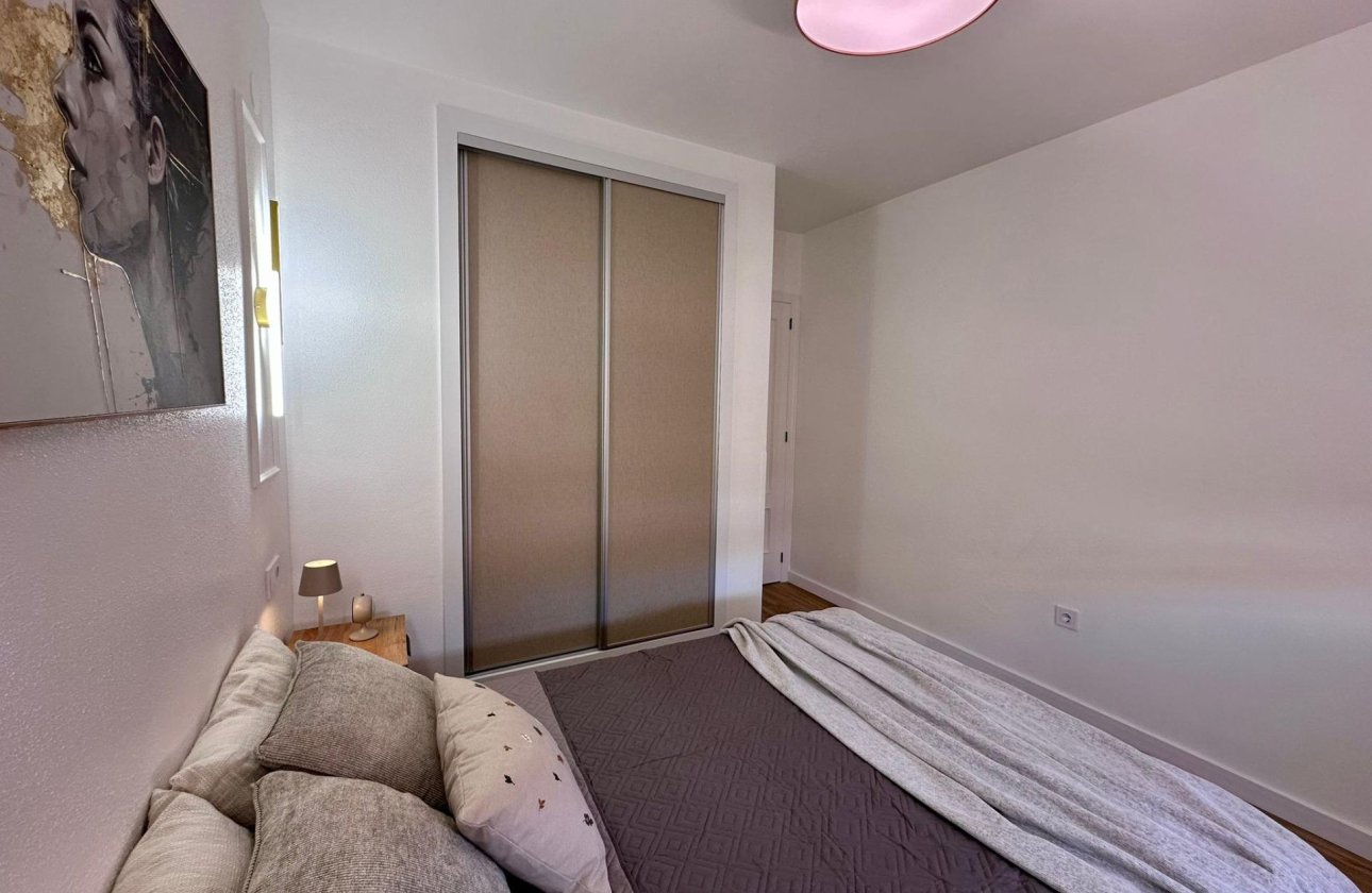 Resale - Apartment -
Torrevieja - Habaneras