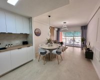 Resale - Apartment -
Torrevieja - Habaneras