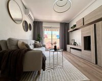 Resale - Apartment -
Torrevieja - Habaneras
