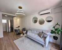 Resale - Apartment -
Torrevieja - Habaneras