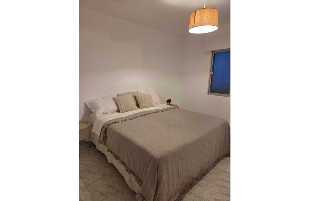Resale - Apartment -
Torrevieja - Habaneras