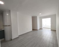 Resale - Apartment -
Torrevieja - Habaneras