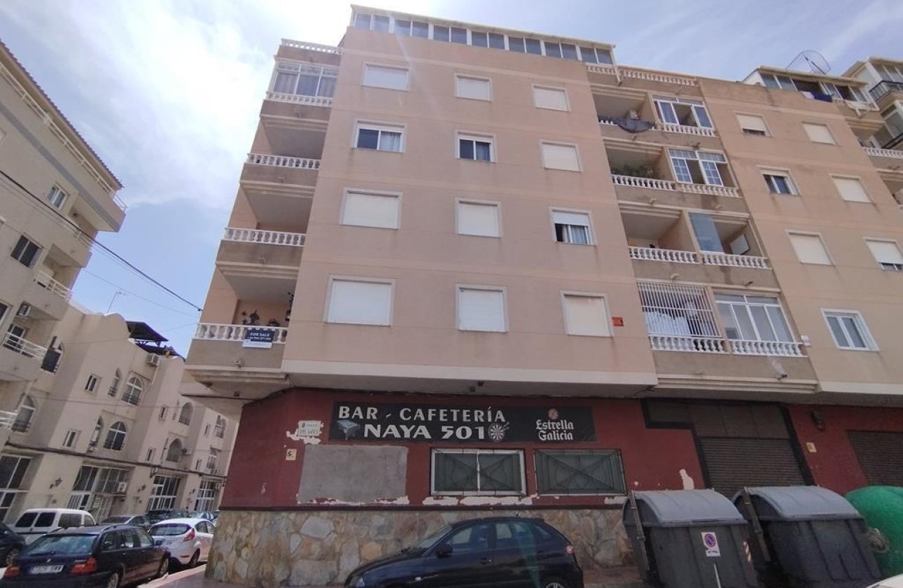 Resale - Apartment -
Torrevieja - Habaneras