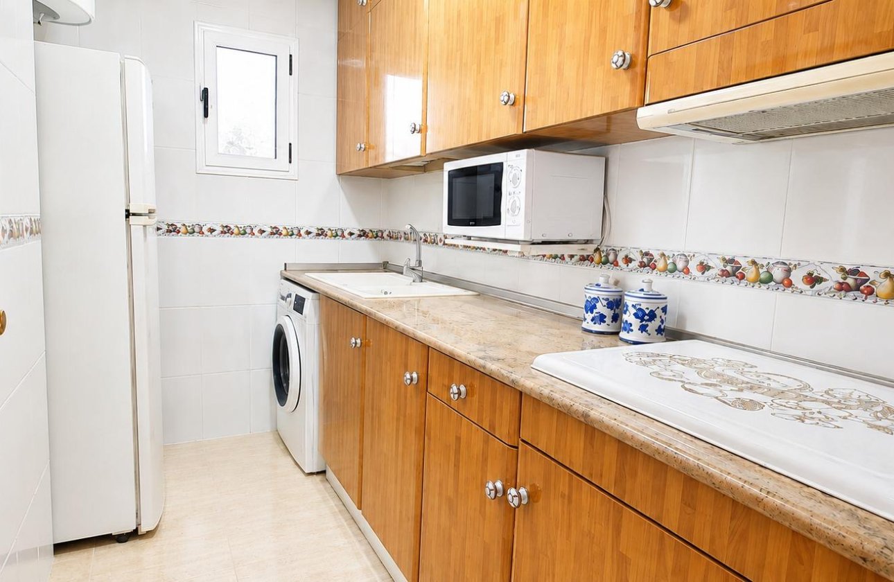 Resale - Apartment -
Torrevieja - Habaneras