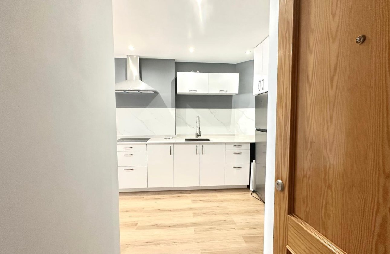 Resale - Apartment -
Torrevieja - La Mata Pueblo