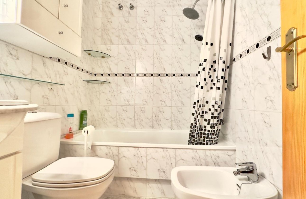 Resale - Apartment -
Torrevieja - La Mata Pueblo