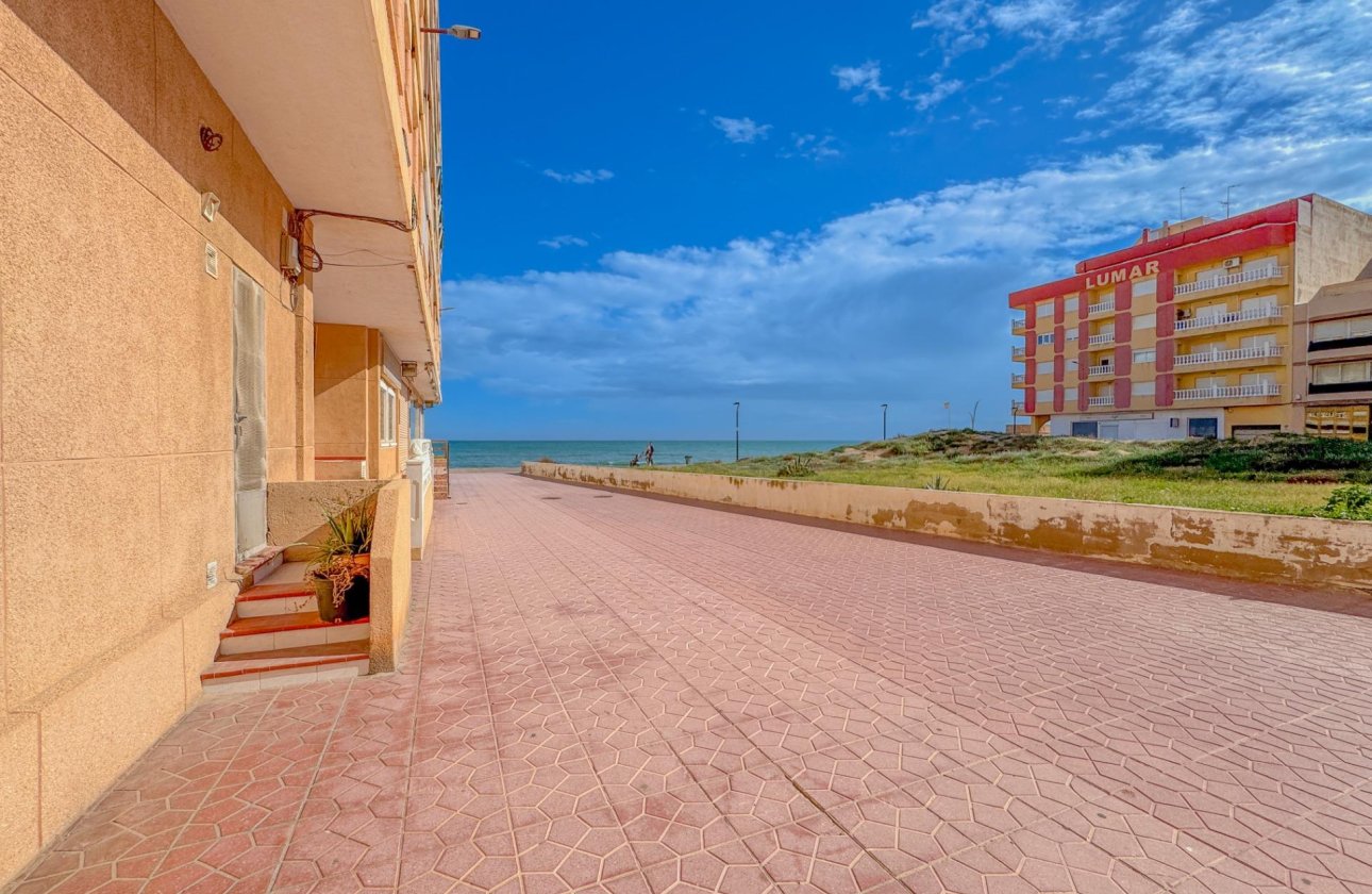Resale - Apartment -
Torrevieja - La Mata Pueblo