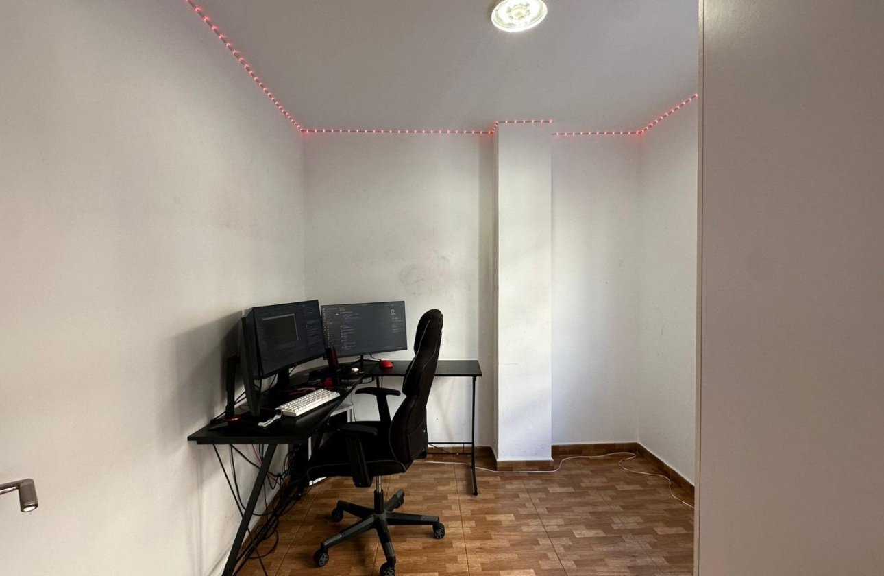 Resale - Apartment -
Torrevieja - La Mata Pueblo