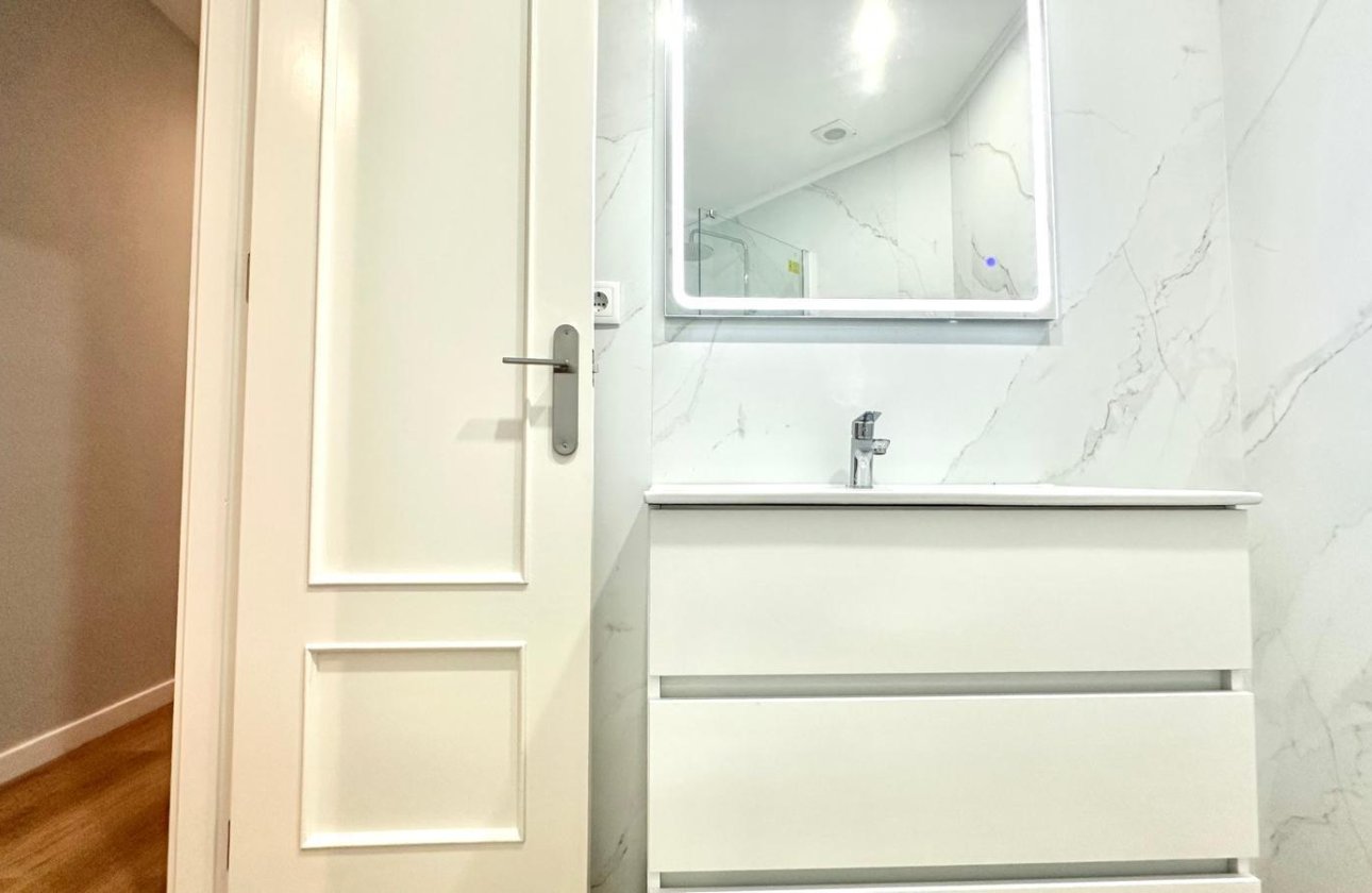 Resale - Apartment -
Torrevieja - La Mata Pueblo