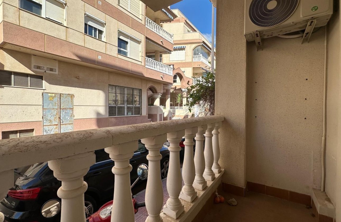 Resale - Apartment -
Torrevieja - La Mata Pueblo
