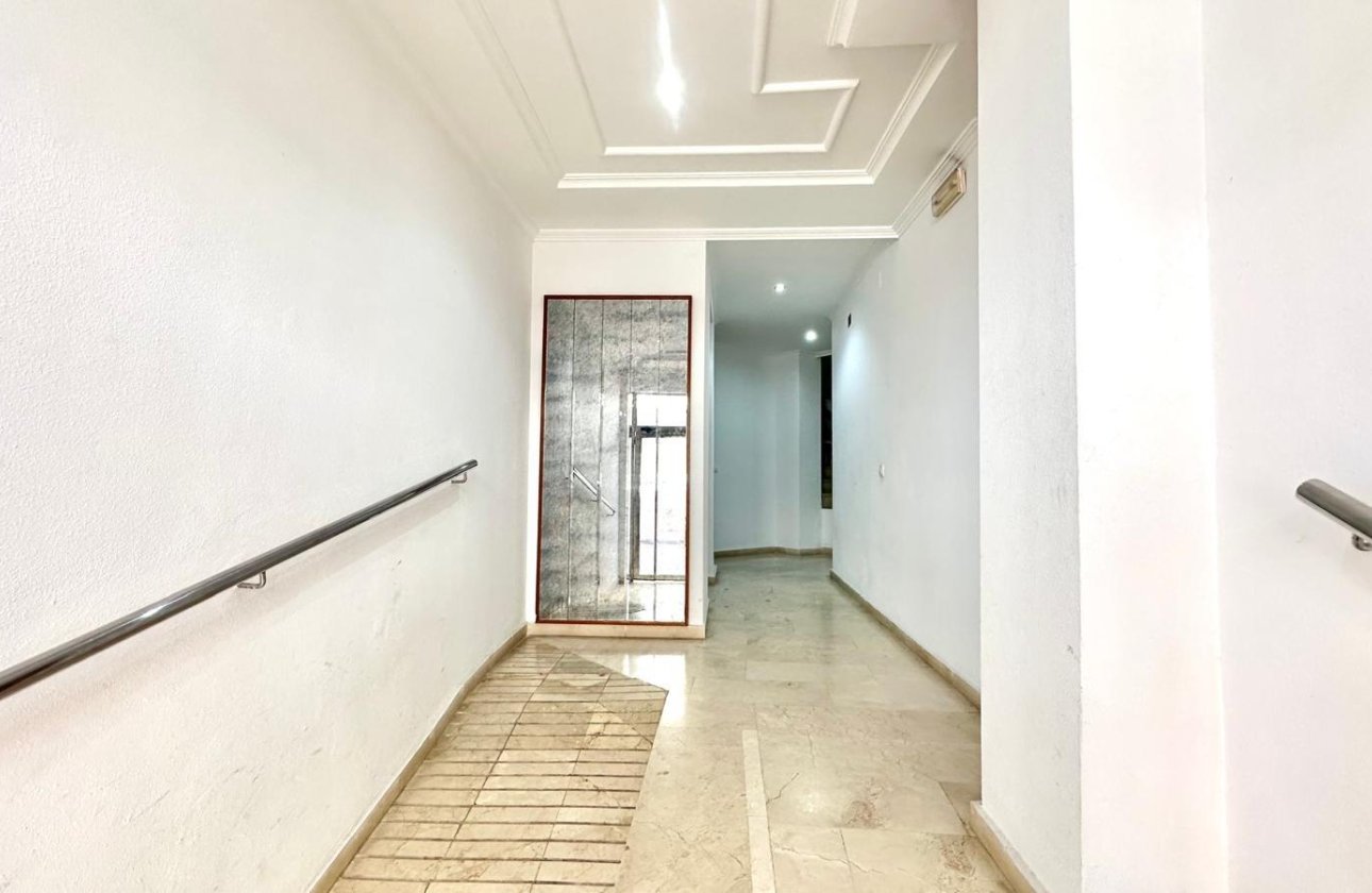 Resale - Apartment -
Torrevieja - La Mata Pueblo