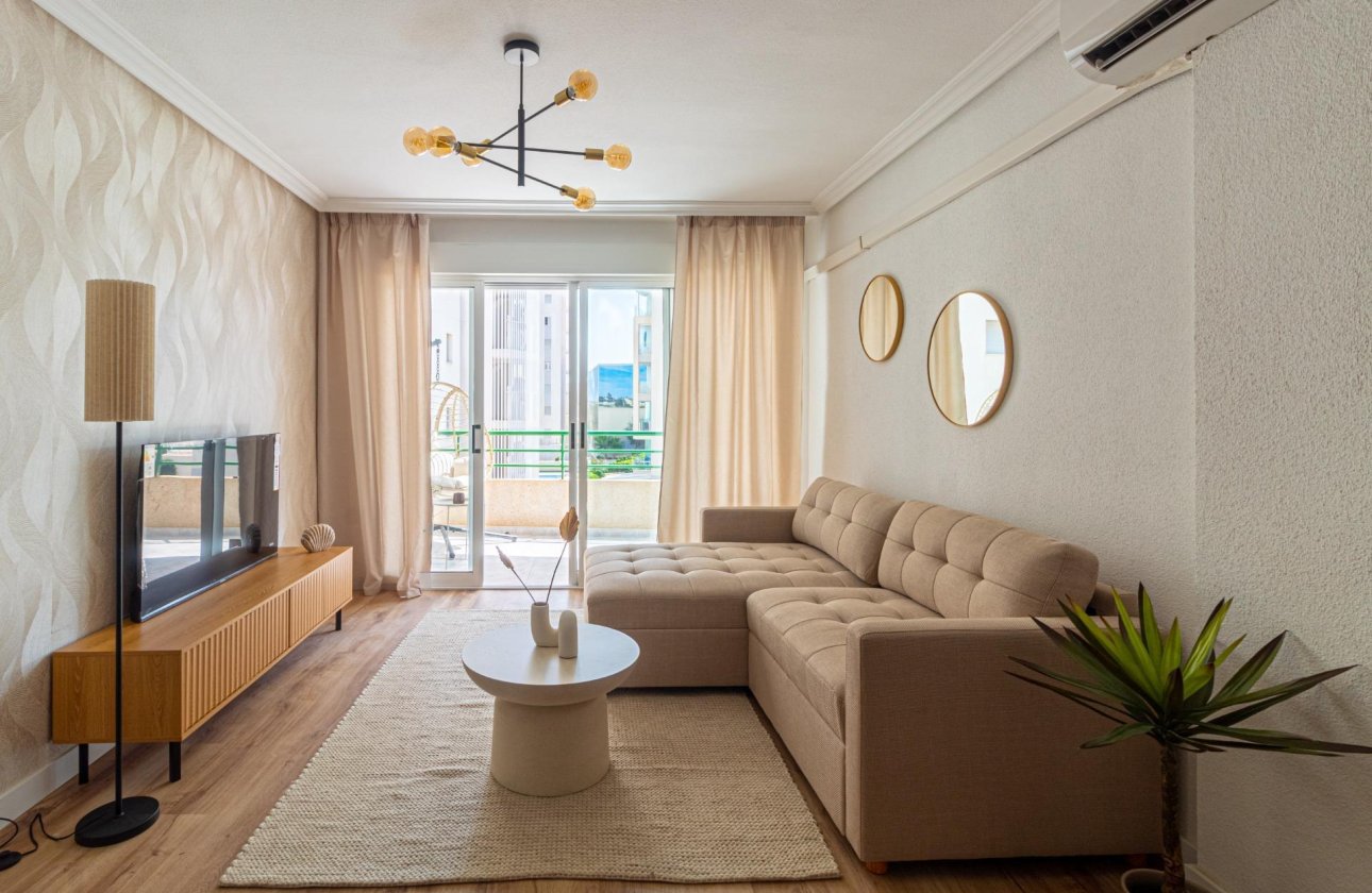 Resale - Apartment -
Torrevieja - La Mata Pueblo