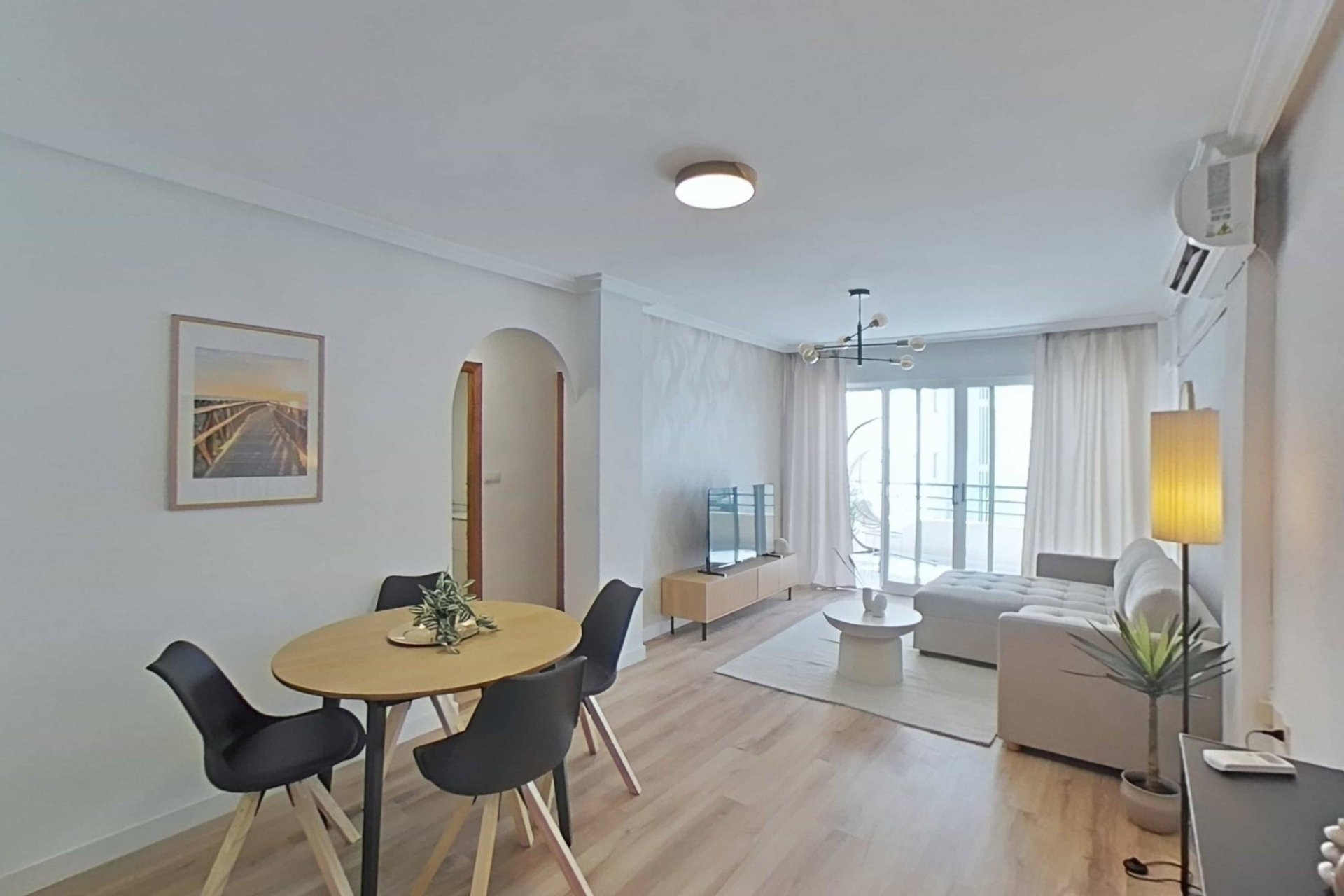 Resale - Apartment -
Torrevieja - La Mata Pueblo